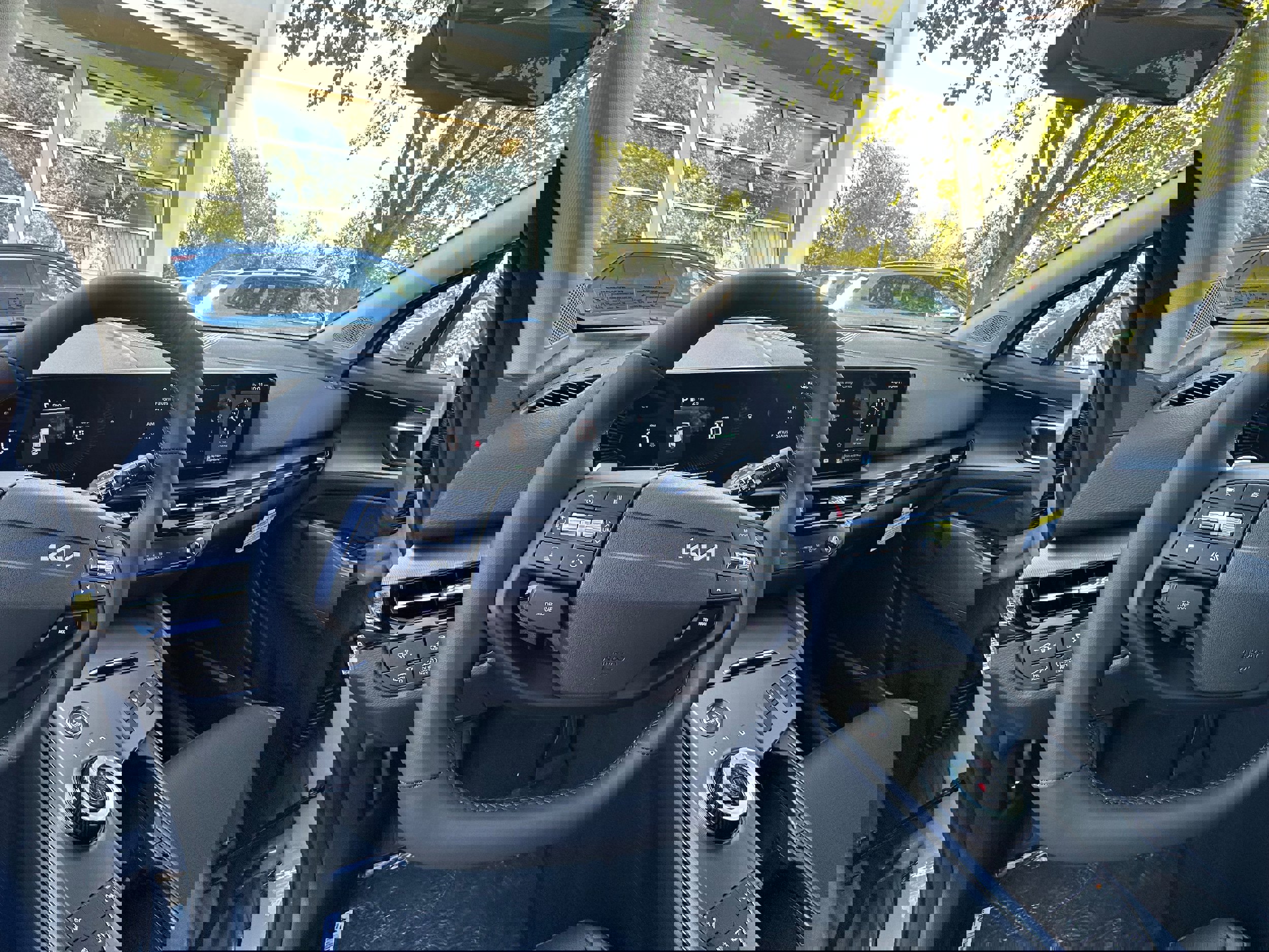 New 2026 Kia Sportage EX image 34