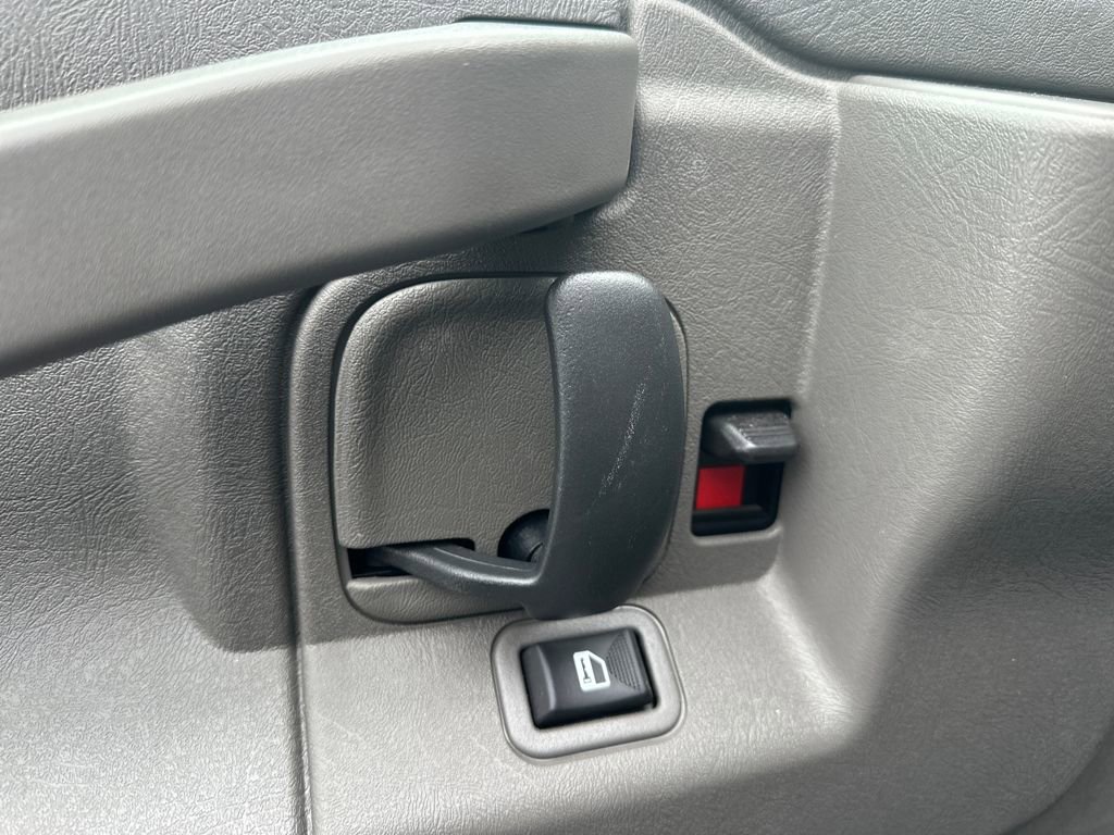 New 2025 Chevrolet Express 3500 Work Van w/ Power Convenience Package RWD image 18