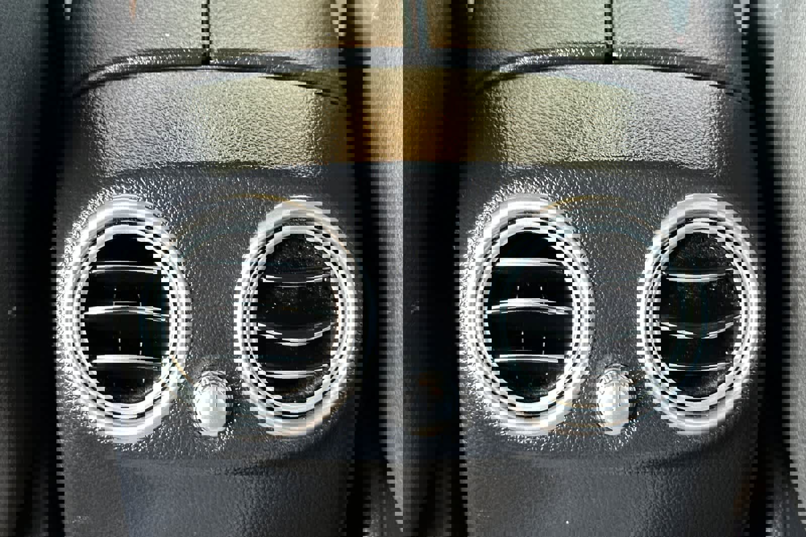 Used 2022 Mercedes-Benz GLC 300 image 14