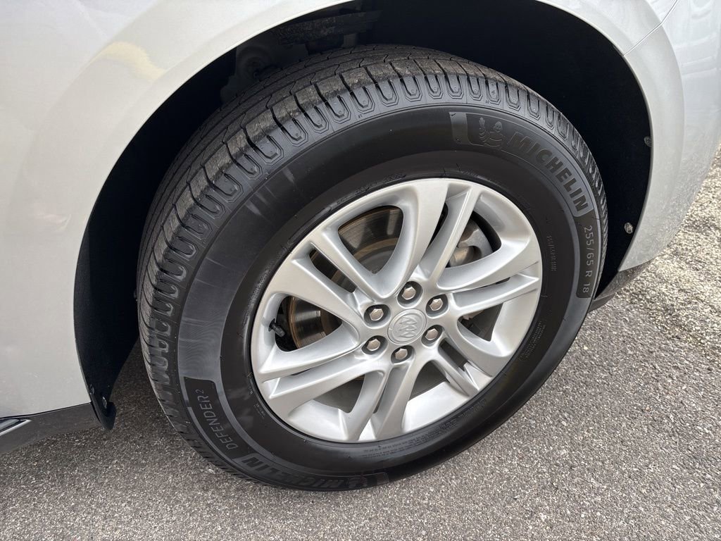 Used 2018 Buick Enclave Premium w/ LPO, Hit The Road Package AWD/4WD image 11