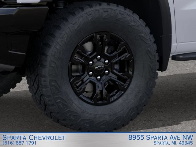 New 2026 Chevrolet Silverado 1500 ZR2 w/ Dark Appearance Package AWD/4WD image 9