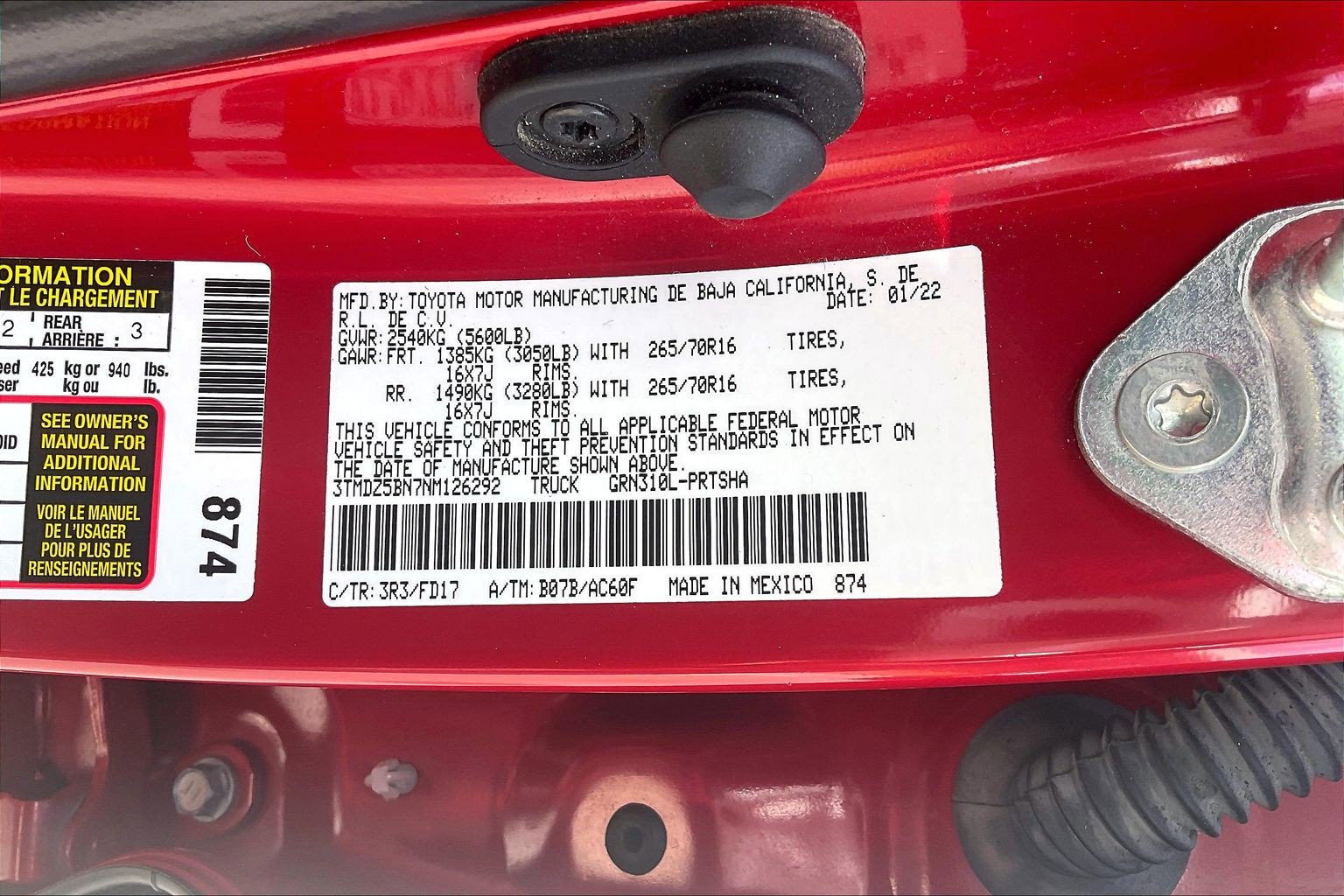 Used 2022 Toyota Tacoma TRD Off-Road w/ Technology Package AWD/4WD image 35