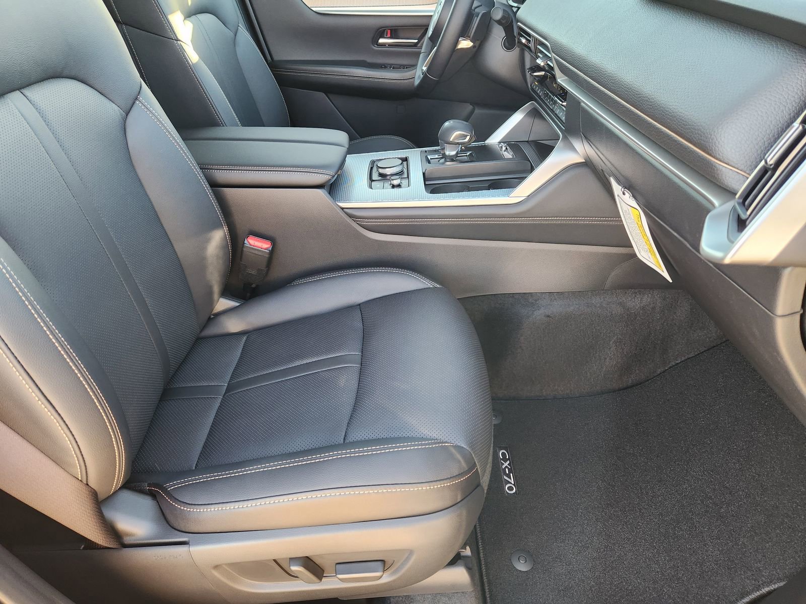 New 2026 MAZDA CX-70 3.3 Turbo w/ Preferred Package image 15