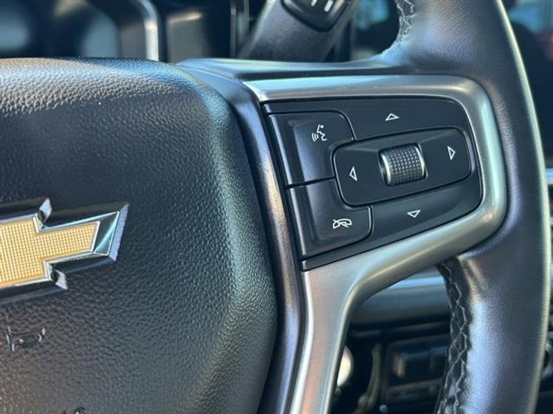 Used 2025 Chevrolet Silverado 1500 LT image 13