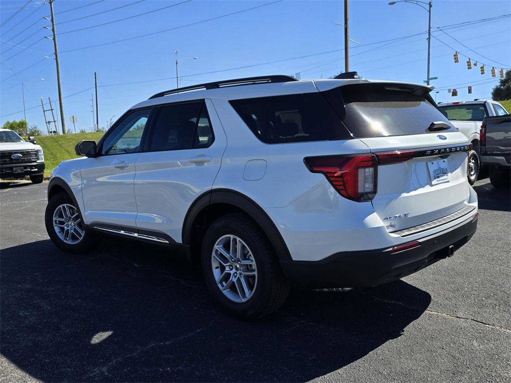 New 2025 Ford Explorer Active image 5