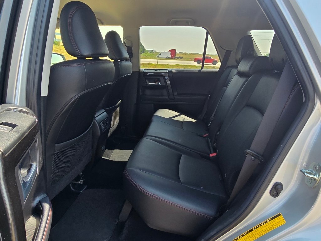 Used 2023 Toyota 4Runner TRD Off-Road Premium AWD/4WD image 18