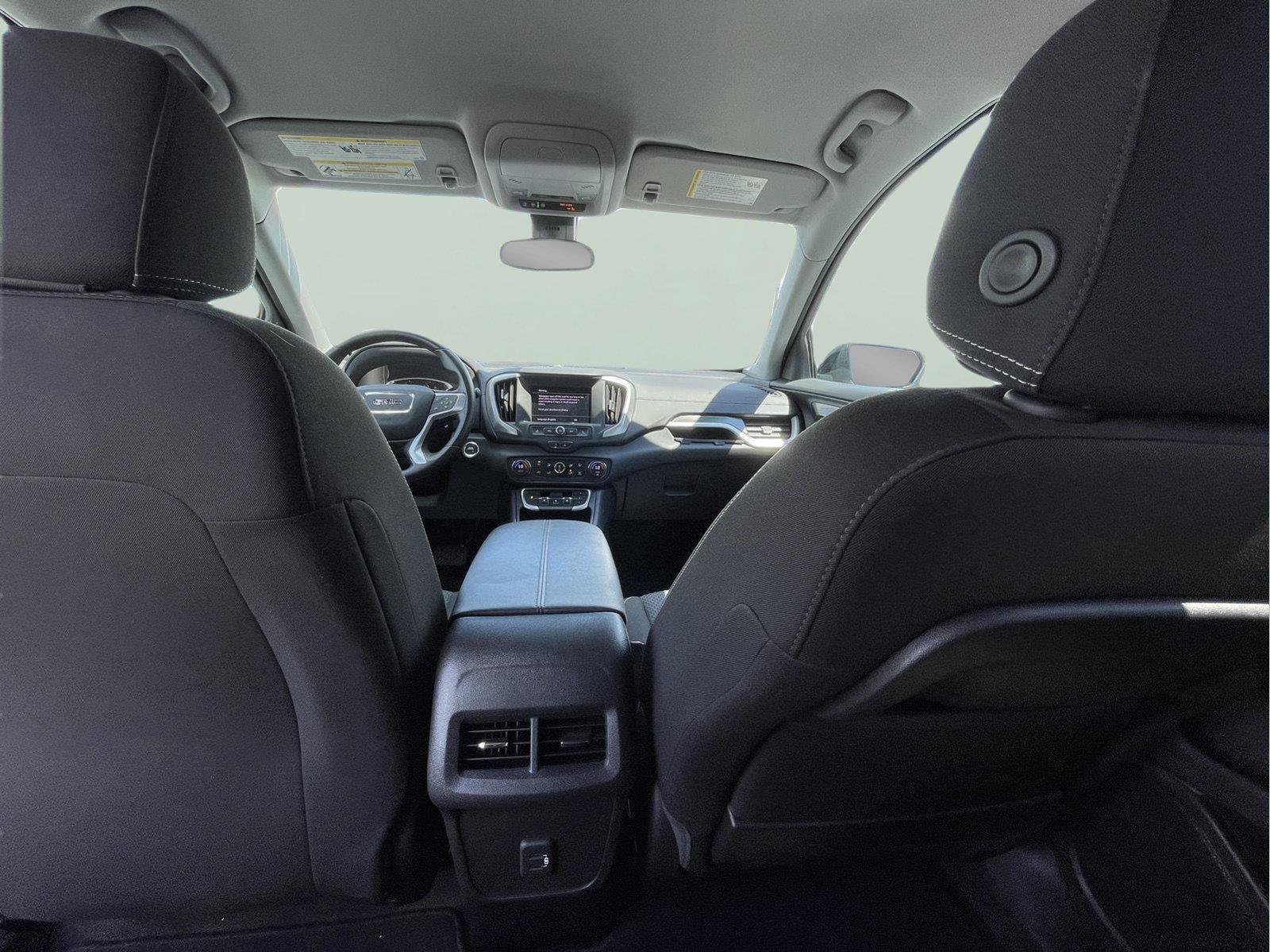 Used 2023 GMC Terrain SLE w/ Driver Convenience Package AWD/4WD image 16