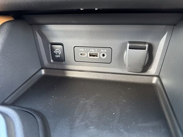 New 2025 Nissan Sentra SV w/ SV Premium Package image 18