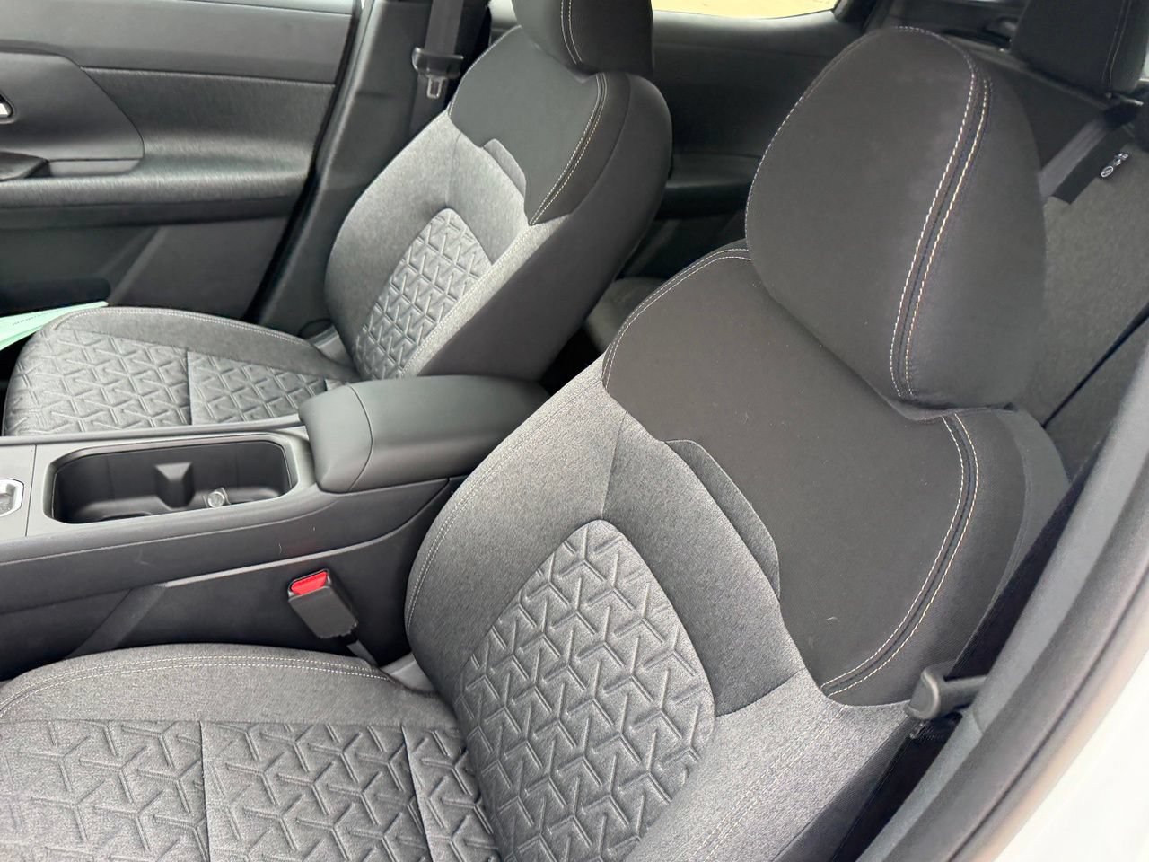 New 2026 Nissan Kicks SV AWD/4WD image 21