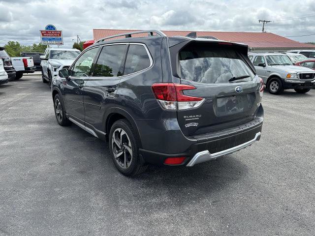 Used 2023 Subaru Forester Touring AWD/4WD image 4