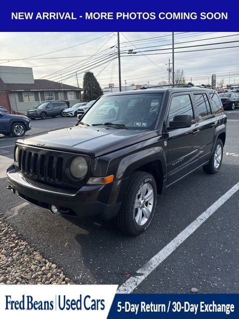 Used 2014 Jeep Patriot Limited w/ Sun/Sound Group image 8