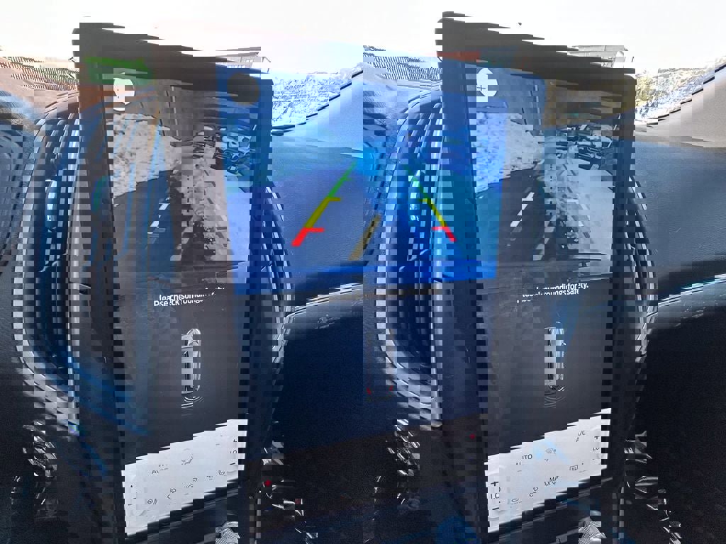 Used 2022 Ford Edge SEL w/ Convenience Package image 18