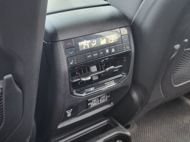 Certified 2021 Jeep Grand Cherokee L Overland w/ Luxury Tech Group IV AWD/4WD image 39