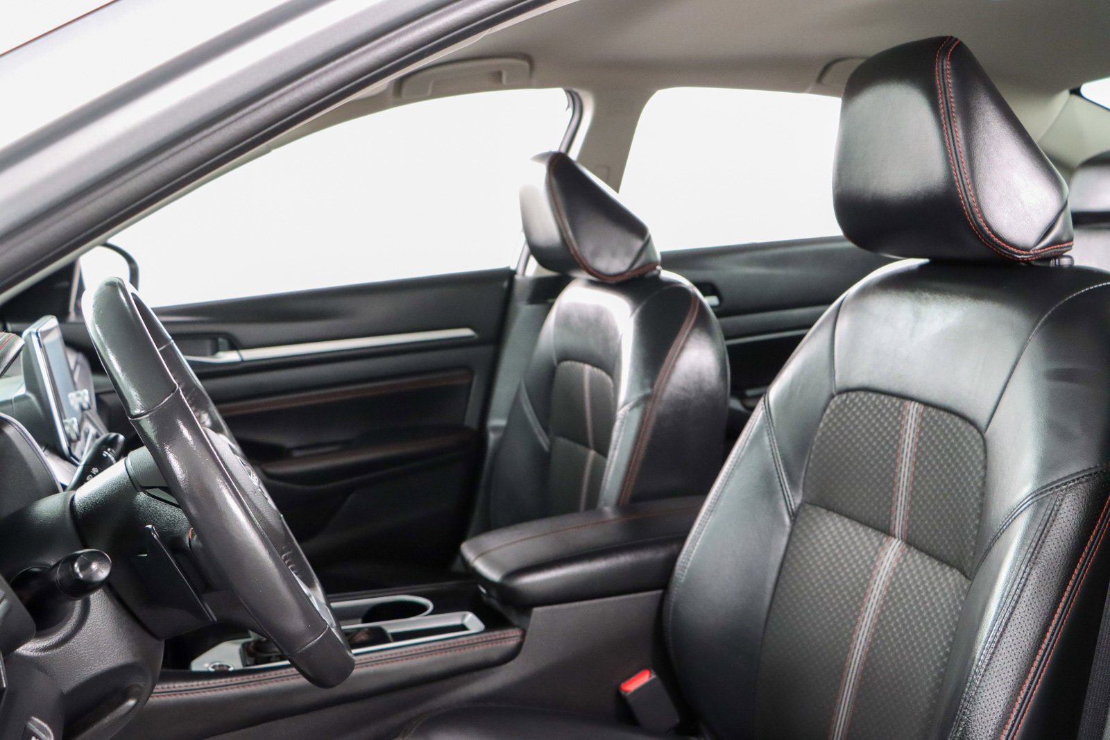 Used 2023 Nissan Altima 2.5 SR image 23