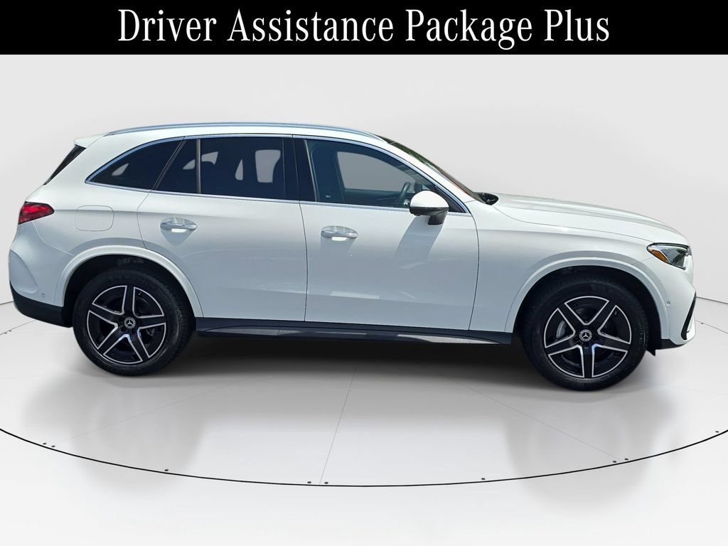 Certified 2026 Mercedes-Benz GLC 300 4MATIC image 4