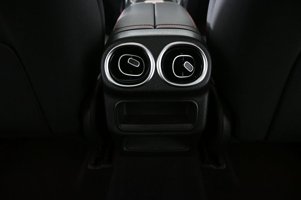 Certified 2024 Mercedes-Benz GLC 43 AMG 4MATIC image 17