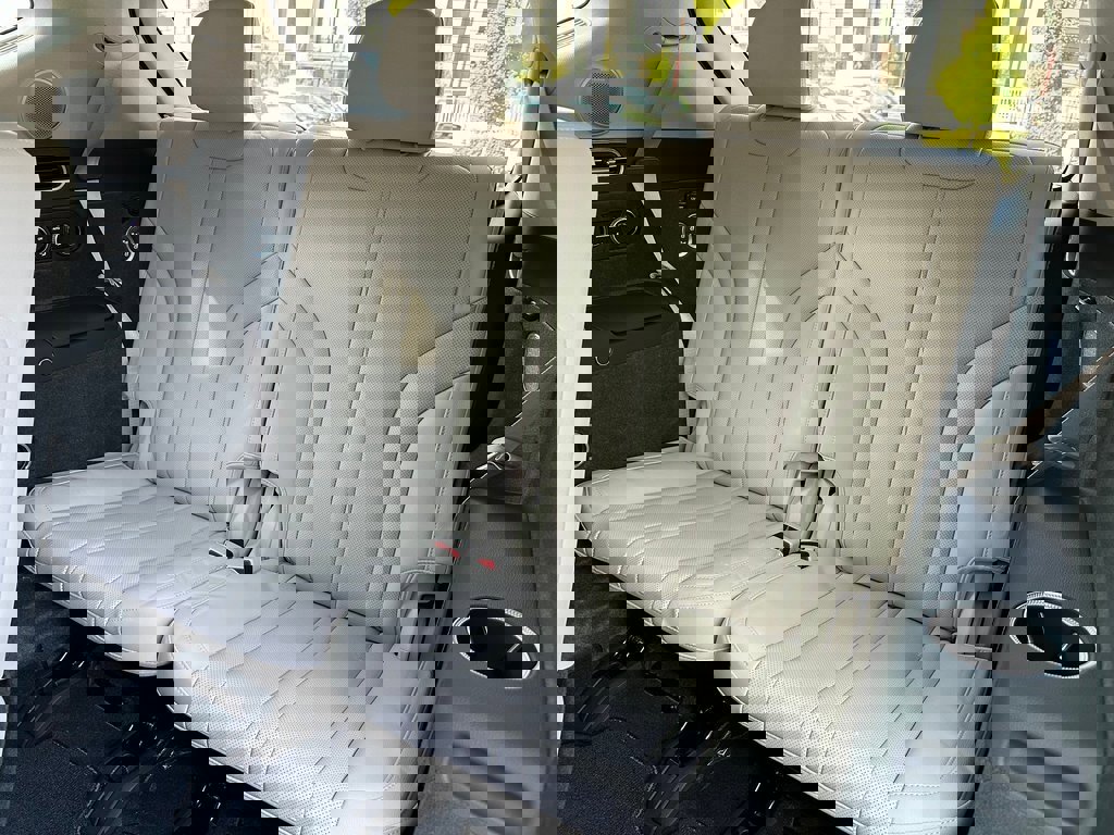 New 2026 Genesis GV80 2.5T Prestige image 17