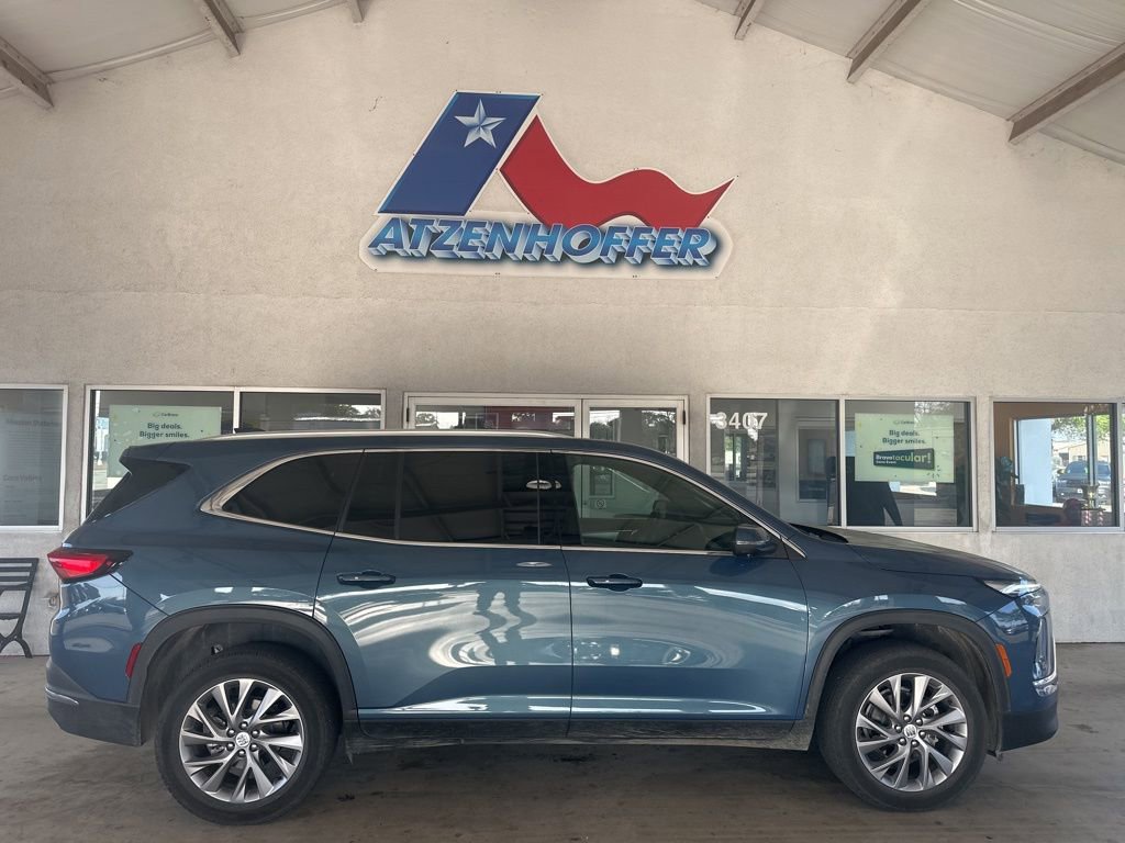 Used 2025 Buick Enclave Preferred video 1