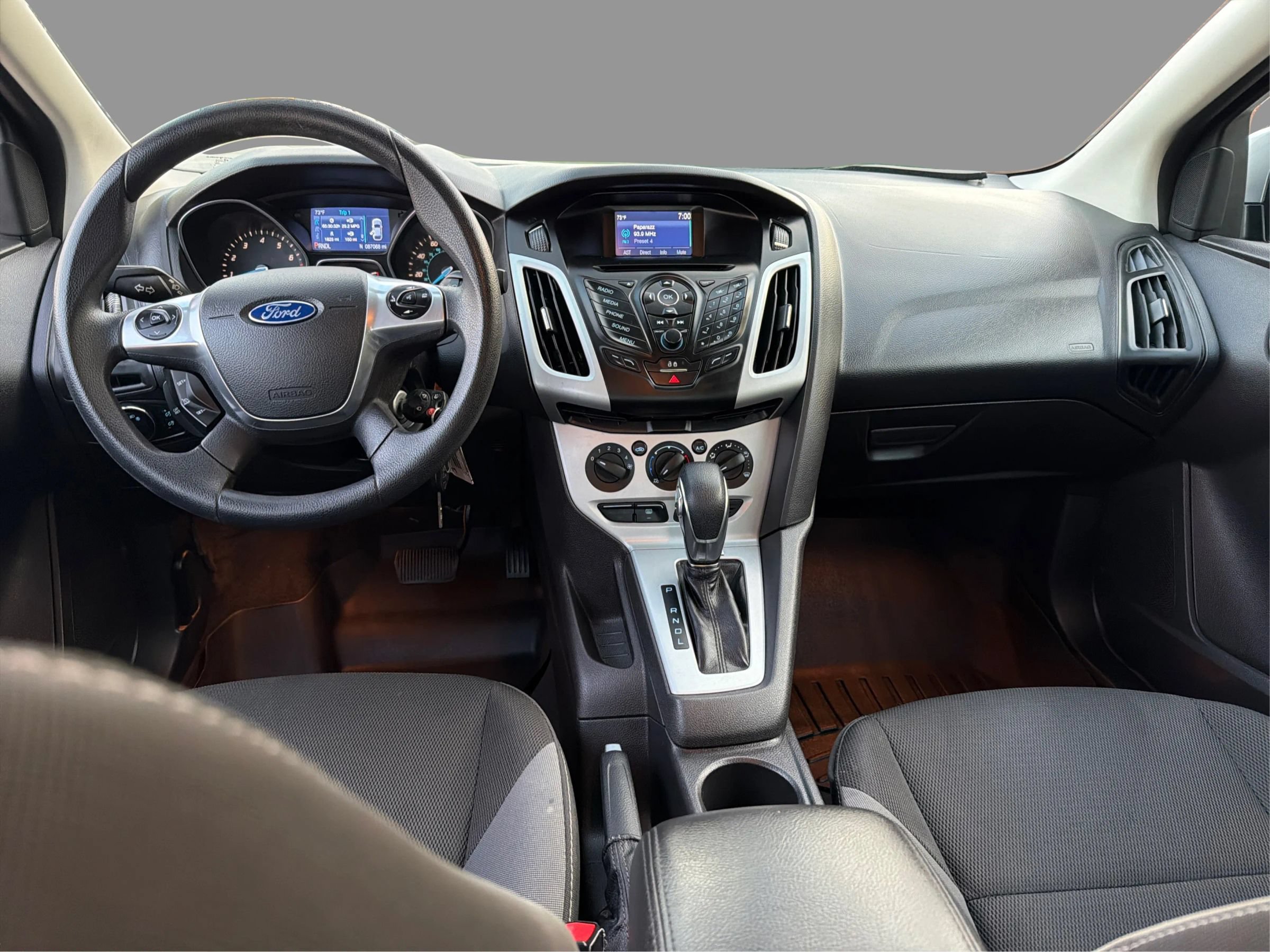 Used 2014 Ford Focus SE FWD image 28