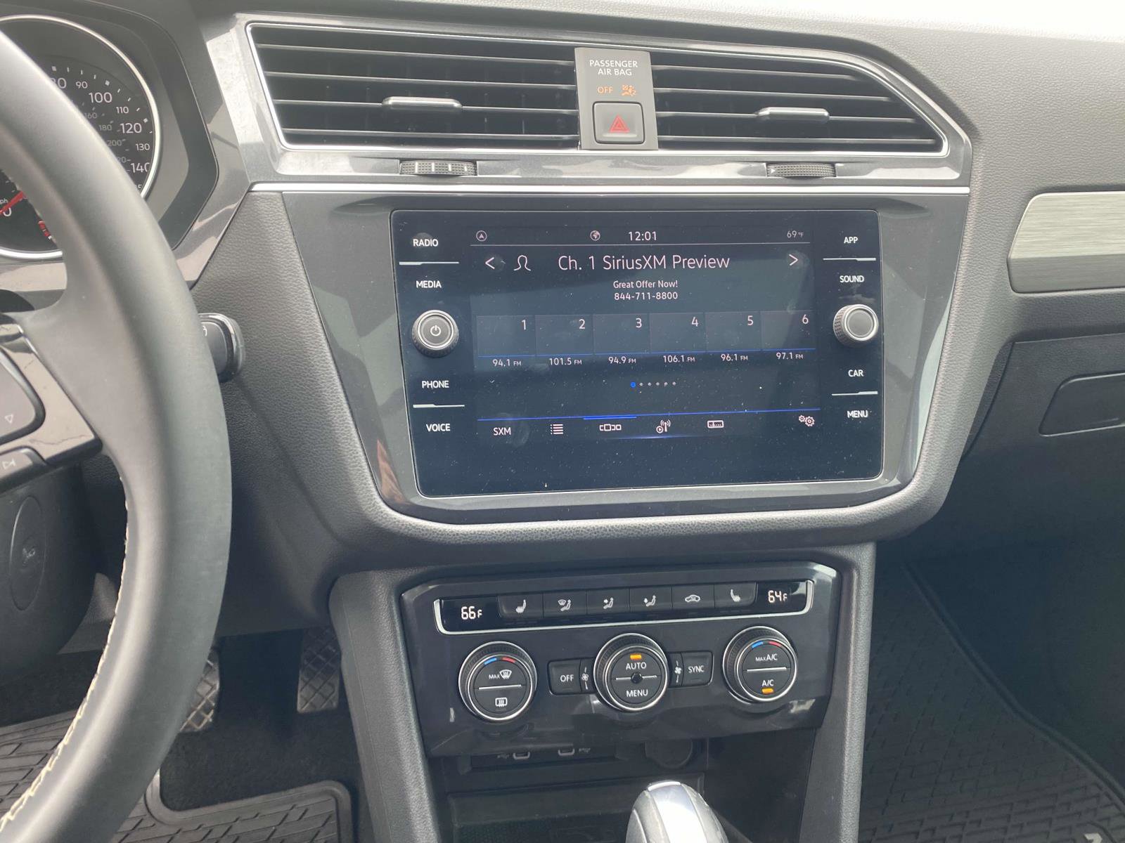 Used 2021 Volkswagen Tiguan S image 21