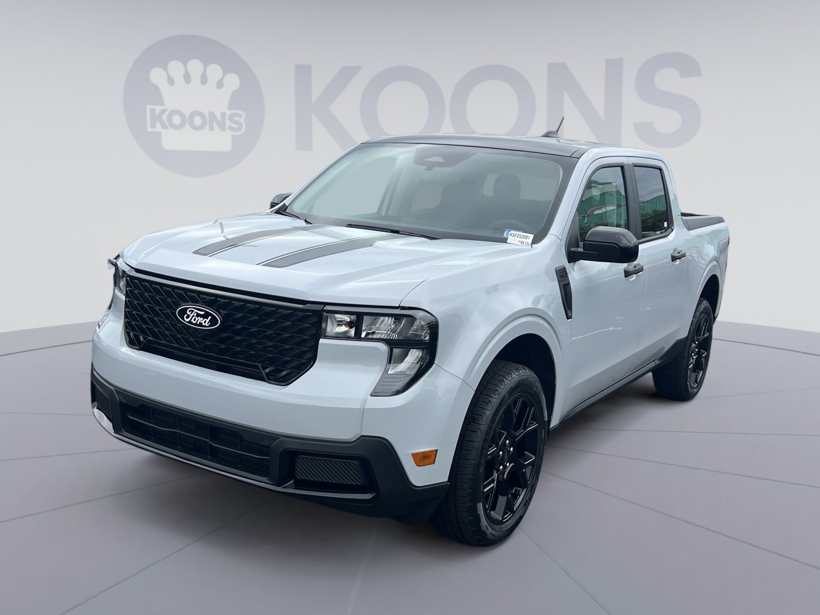 New 2025 Ford Maverick XLT w/ XLT Luxury Package AWD/4WD image 1