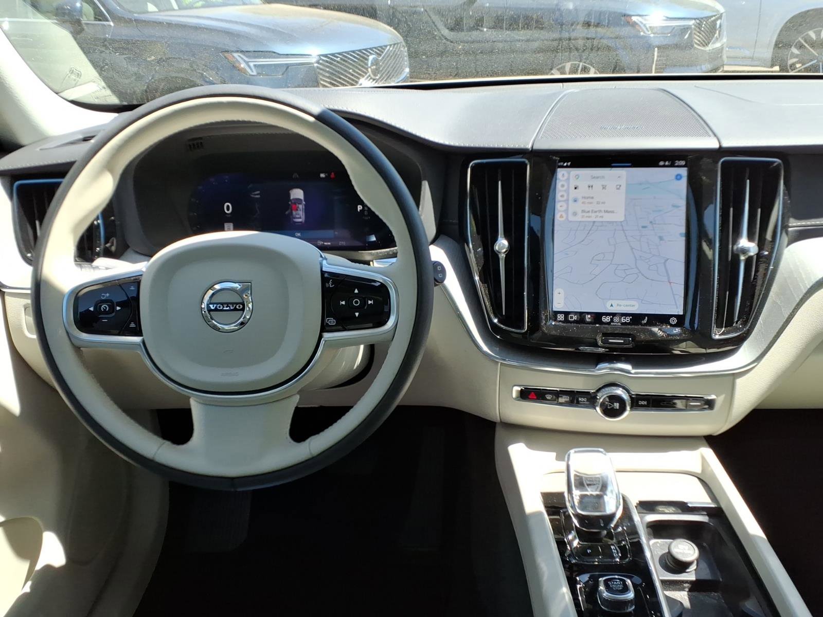 Used 2024 Volvo XC60 B5 Ultimate w/ Protection Package Premier image 13