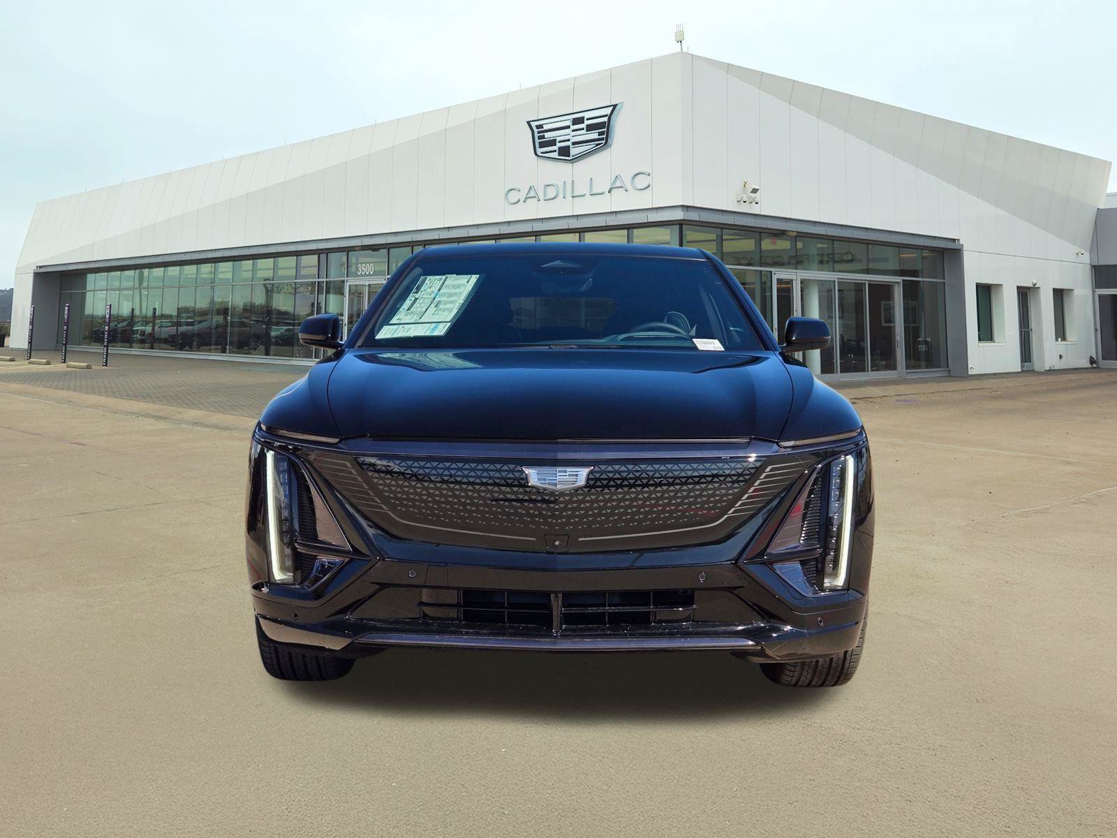 New 2026 Cadillac Lyriq Signature Sport w/ Nappa Leather Package AWD/4WD image 2