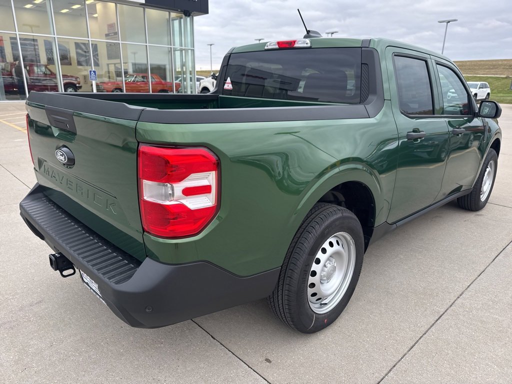 New 2025 Ford Maverick XL w/ Equipment Group 101A image 28