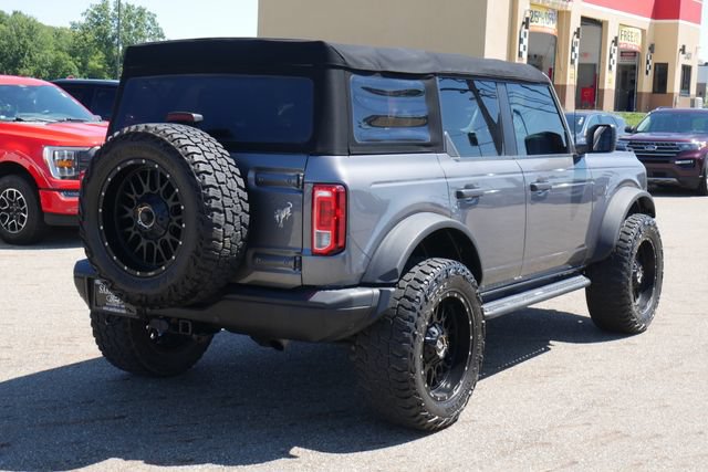 Used 2022 Ford Bronco Black Diamond w/ Sasquatch Package AWD/4WD image 11