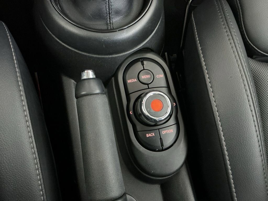 Certified 2022 MINI Cooper S image 13