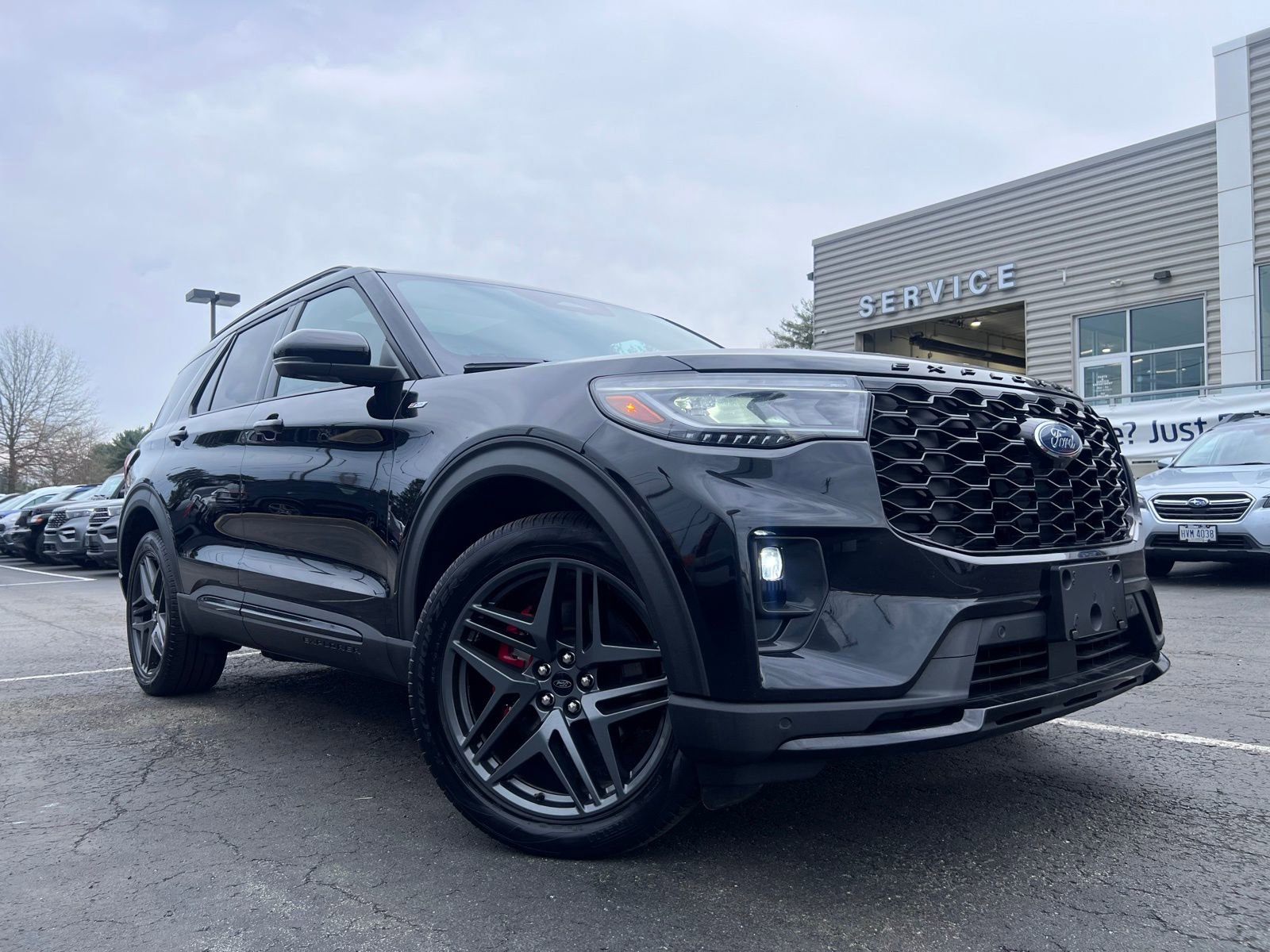 Used 2025 Ford Explorer ST-Line w/ Premium Package AWD/4WD image 14
