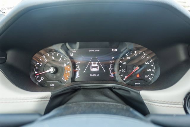 Used 2025 Jeep Compass Limited image 27