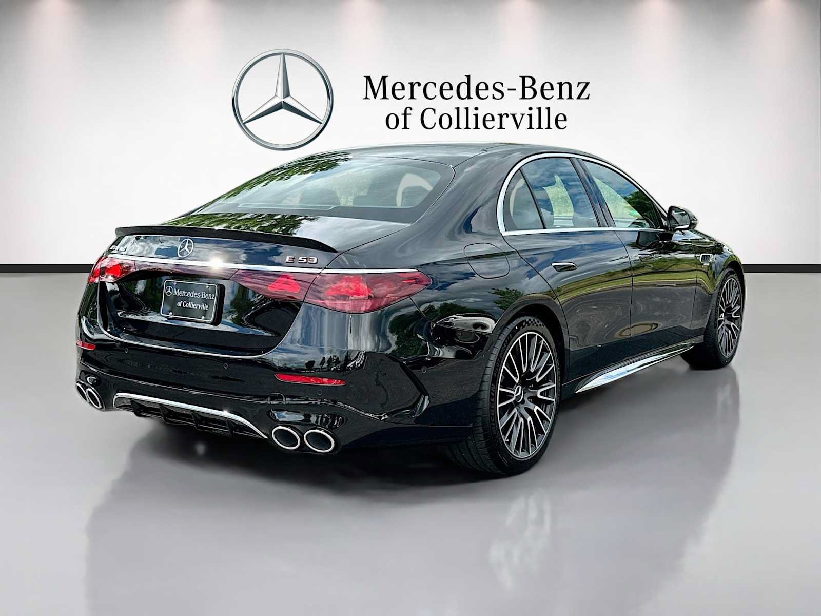 New 2026 Mercedes-Benz E 53 AMG e 4MATIC Sedan image 5