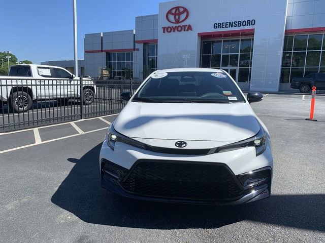 Used 2024 Toyota Corolla Sedan w/ SE Convenience Package FWD image 3