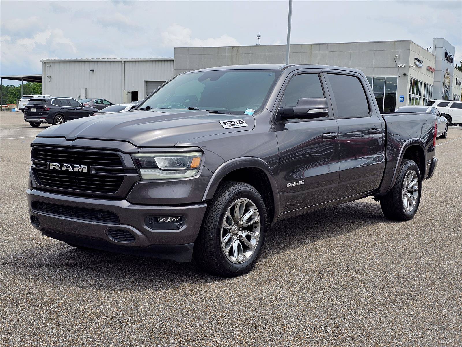 Used 2022 RAM 1500 Laramie w/ Sport Appearance Package