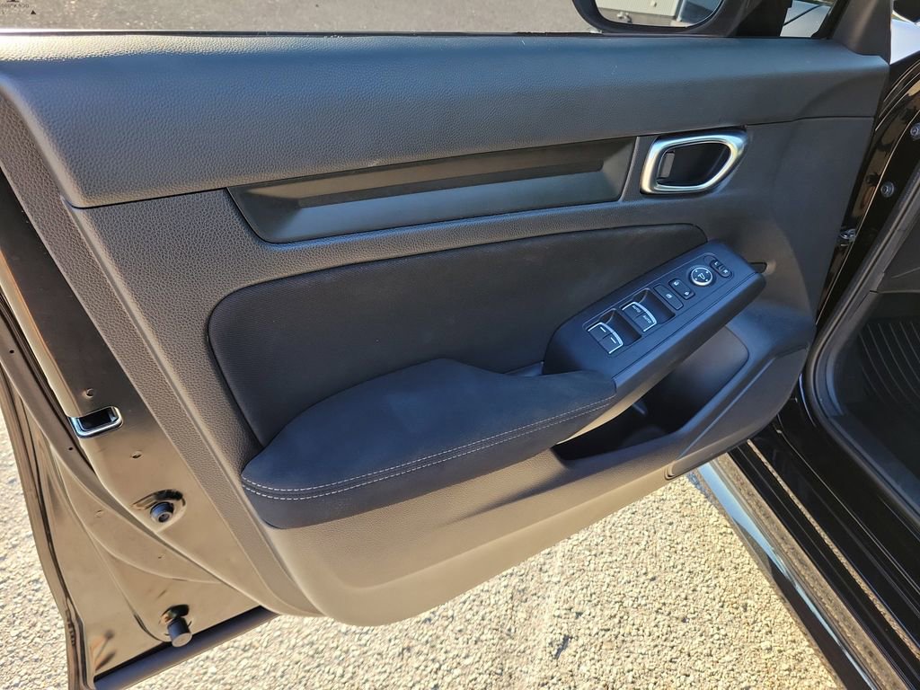 Used 2022 Honda Civic Sport image 17