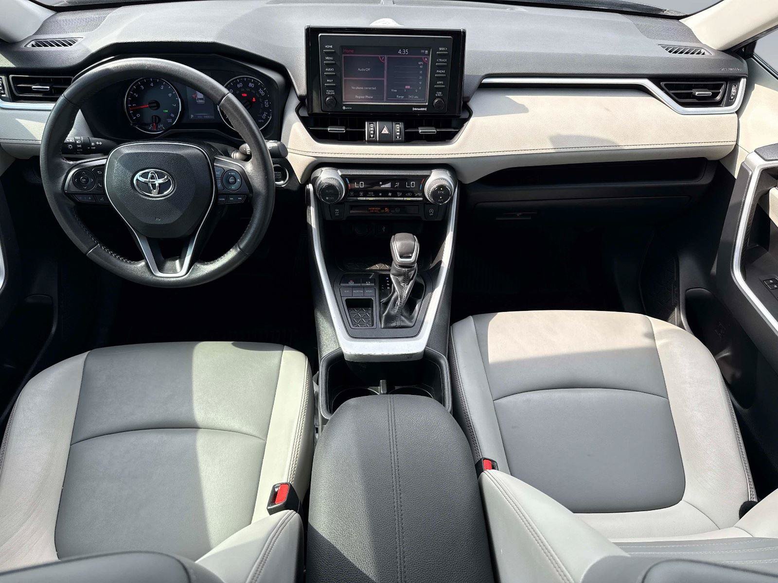 Used 2022 Toyota RAV4 XLE Premium FWD image 17