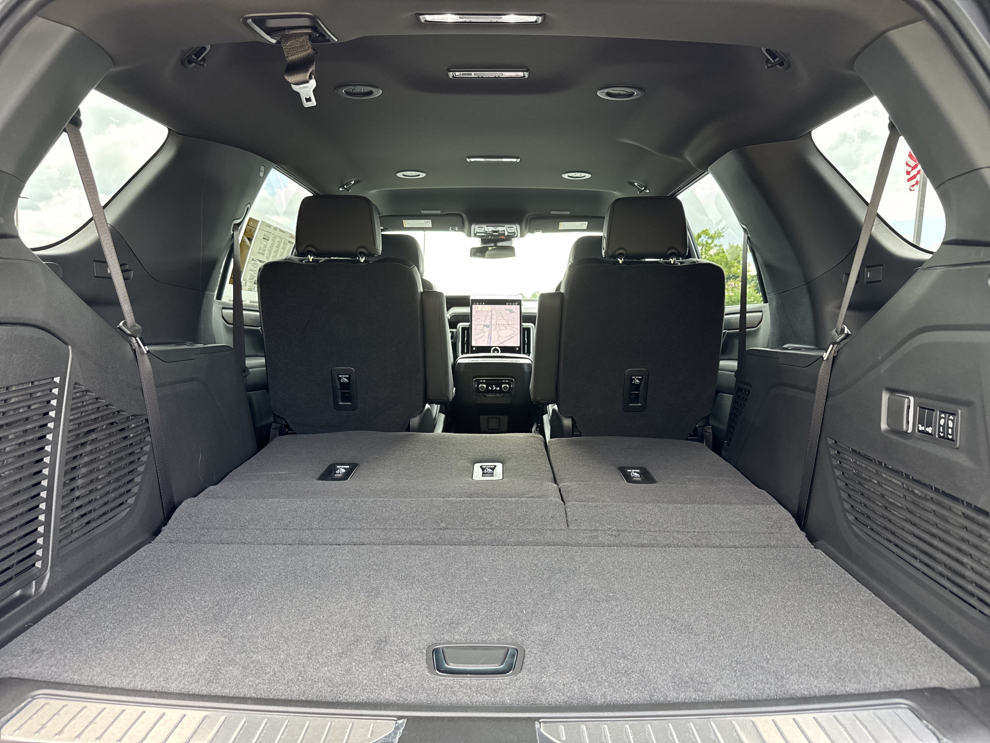 New 2026 GMC Yukon Denali AWD/4WD image 35