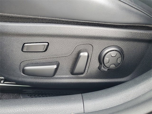 Used 2022 Kia Stinger GT2 image 21