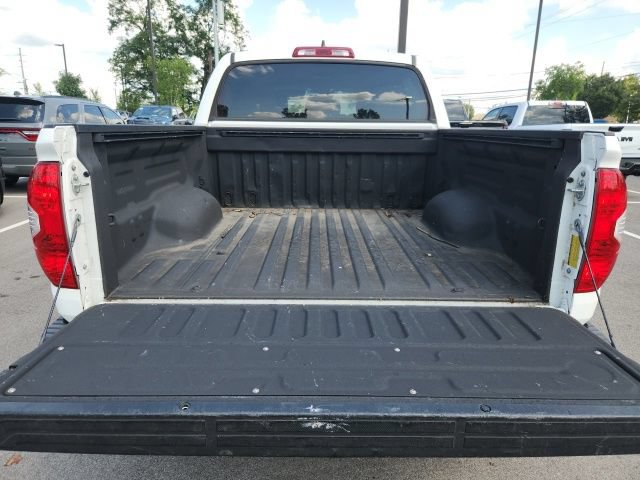 Used 2021 Toyota Tundra Limited w/ Limited Premium Package AWD/4WD image 10