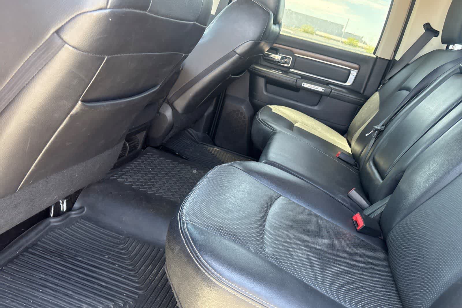 Used 2016 RAM 2500 Laramie w/ Protection Group AWD/4WD image 5