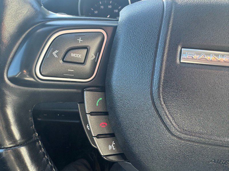 Used 2017 Land Rover Range Rover Evoque SE image 21