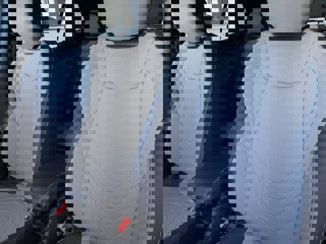 New 2026 Volkswagen Tiguan SE R-Line image 13