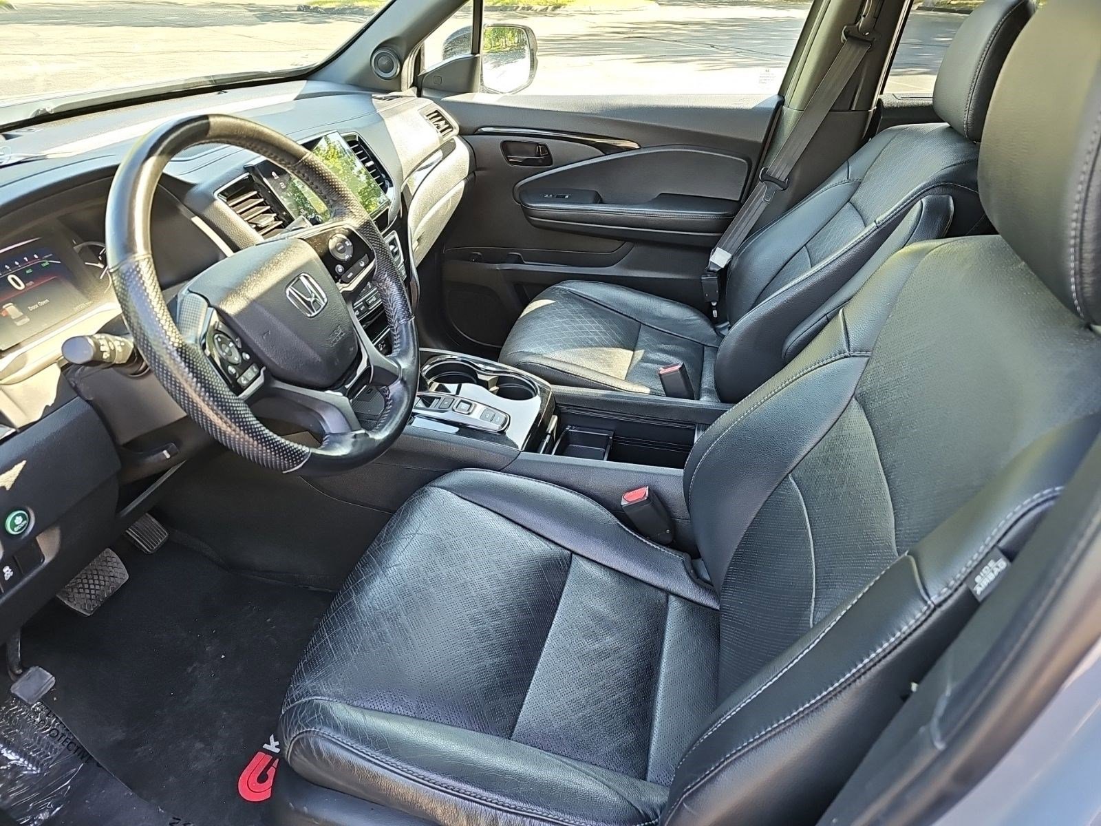 Used 2023 Honda Passport Elite image 18