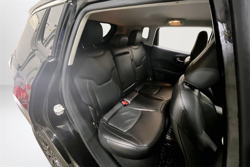 Used 2021 Jeep Compass Limited image 24