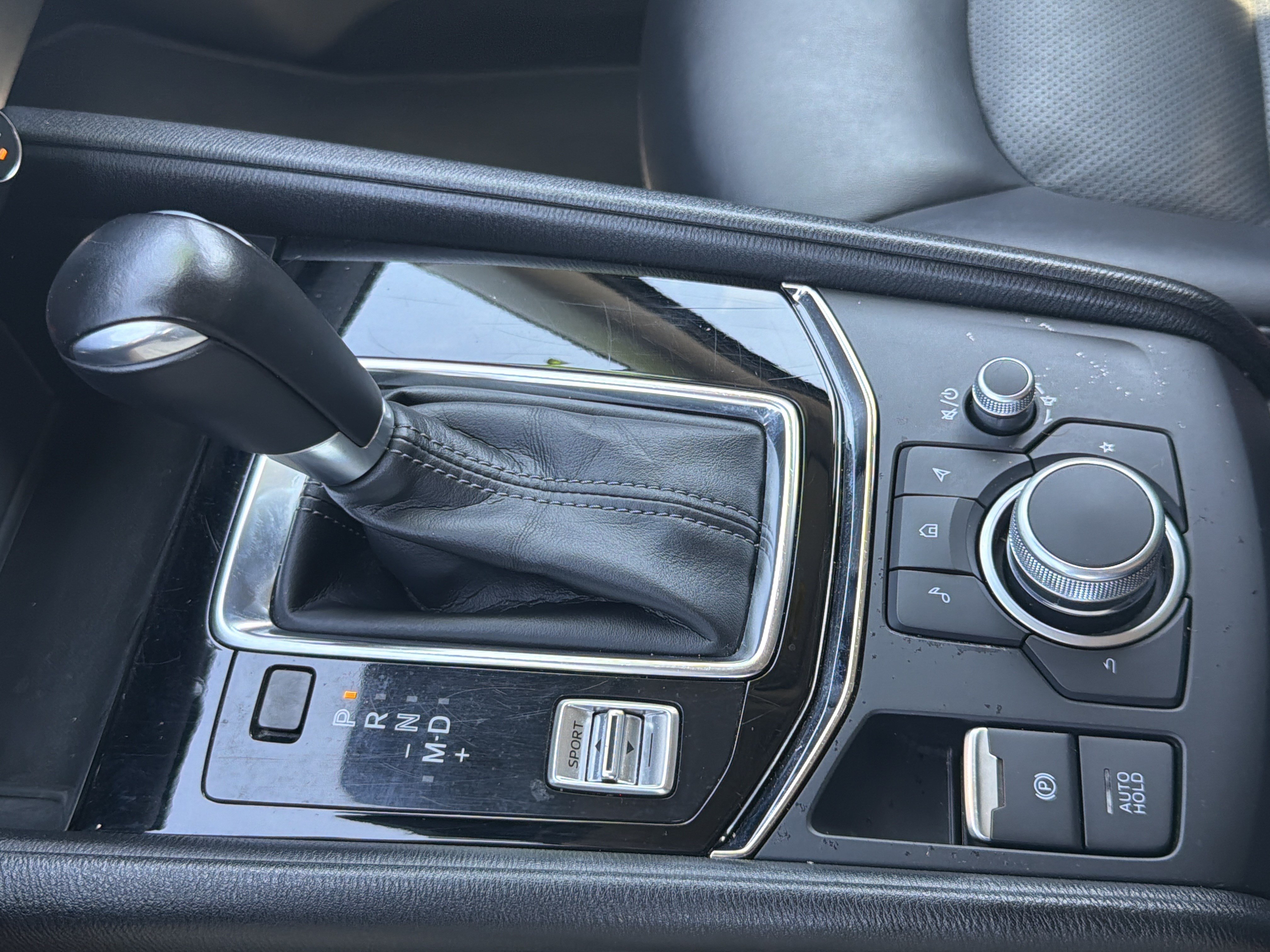 Used 2024 MAZDA CX-5 AWD 2.5 S w/ Select Package image 8