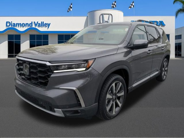 New 2025 Honda Pilot Touring image 7