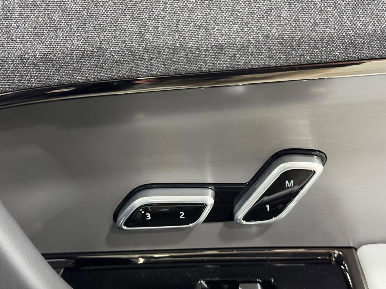 New 2026 Land Rover Range Rover Sport SE image 19