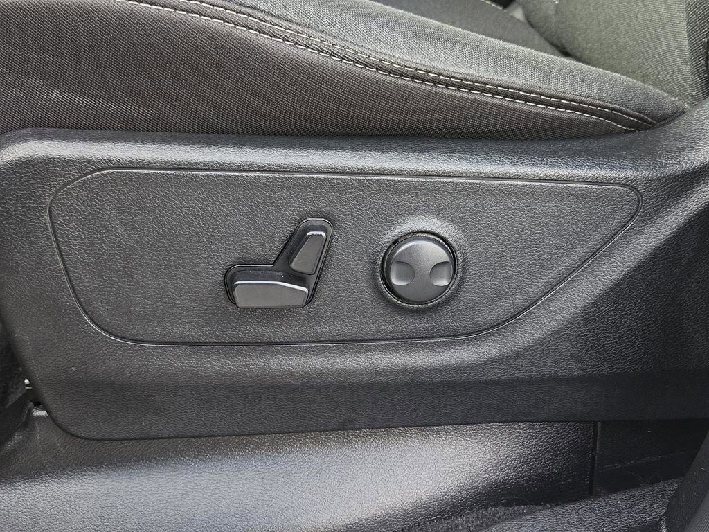 Used 2025 RAM 1500 Big Horn AWD/4WD image 27