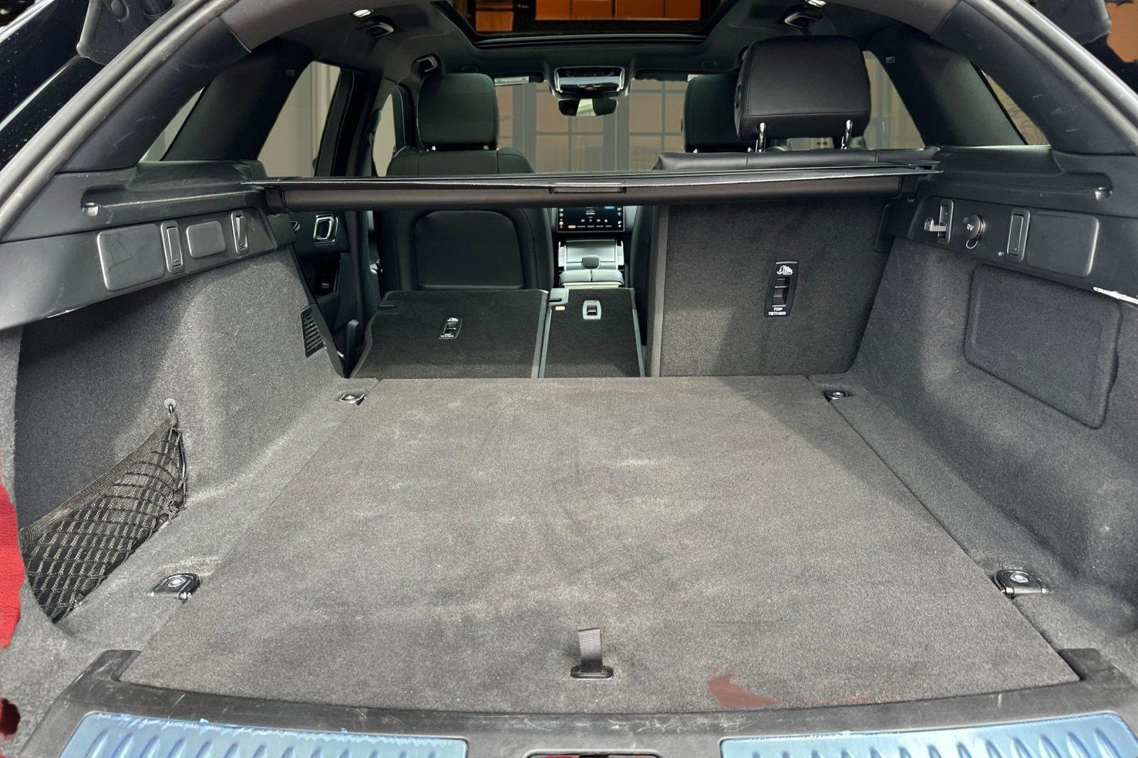 Used 2026 Land Rover Range Rover Velar S image 35